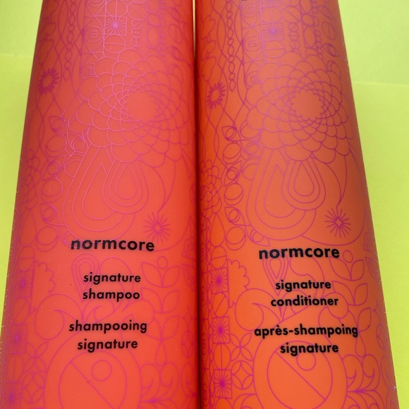 AMIKA SHAMPOO &  CONDITIONER 33.8 oz - Picture 2 of 9